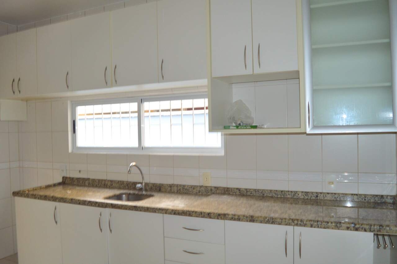 Casa para aluguel no Santa Mônica: 