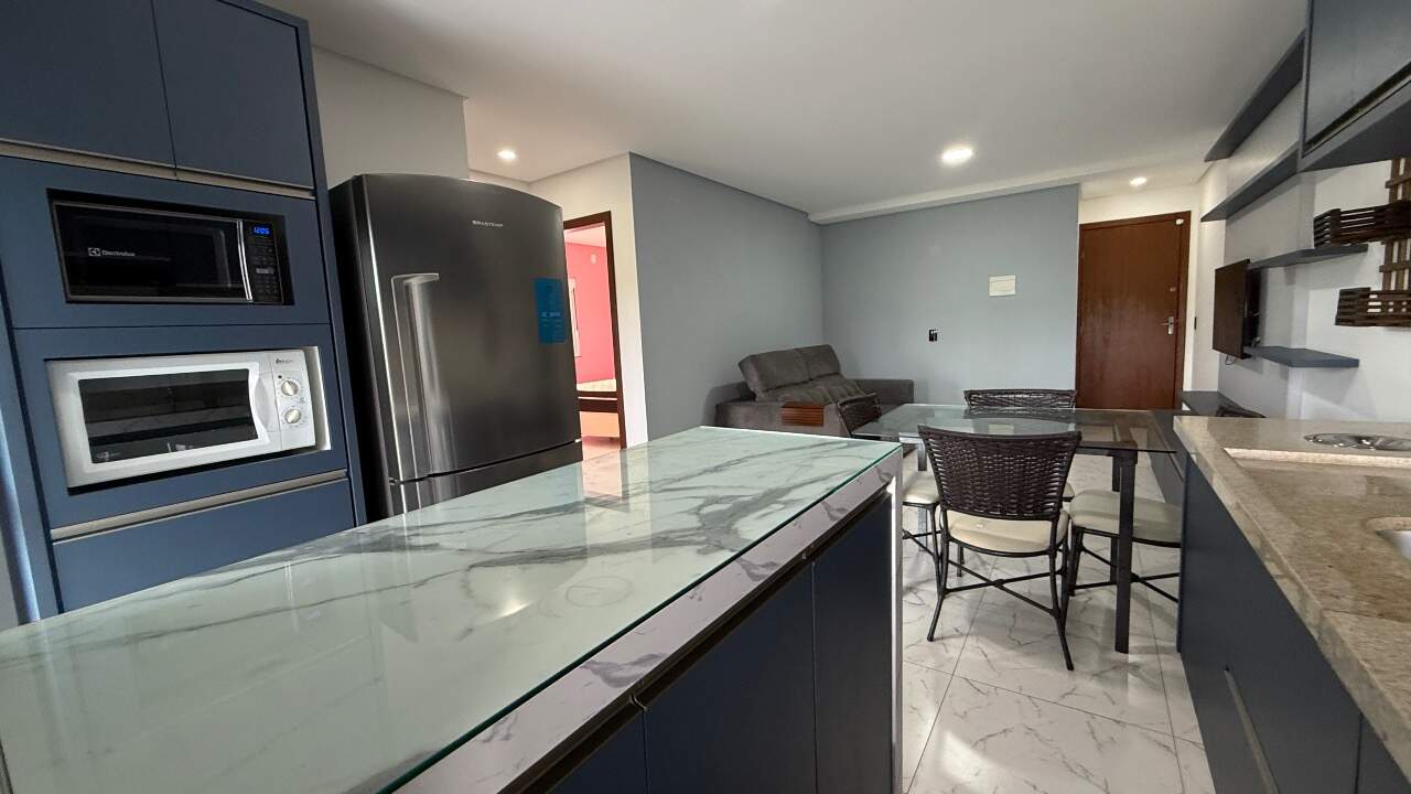 Apartamento para aluguel no Ribeirão da Ilha: 