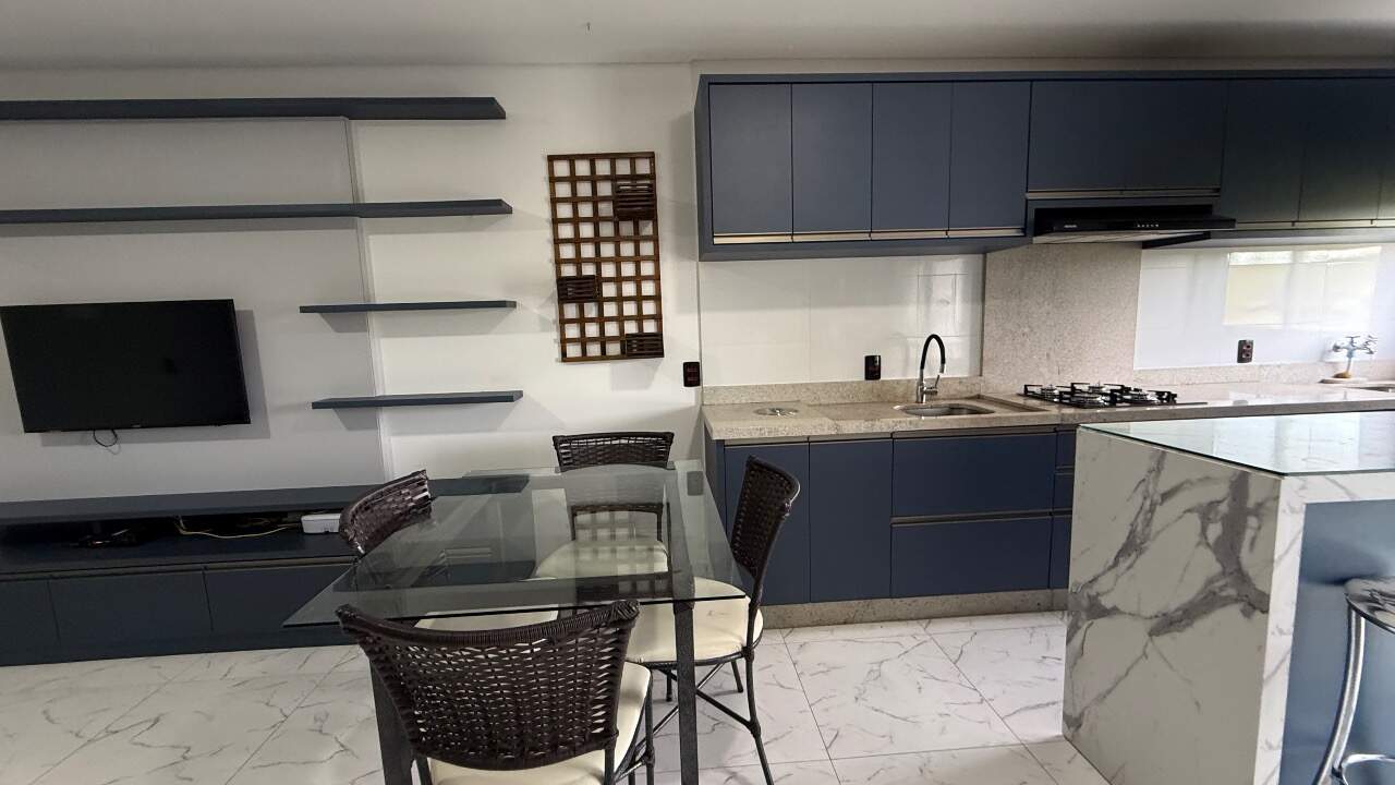 Apartamento para aluguel no Ribeirão da Ilha: 