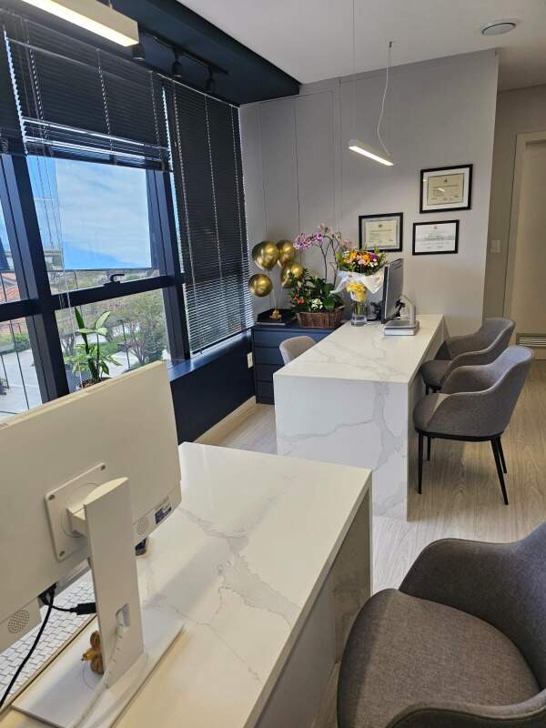 Sala para aluguel no Centro: 