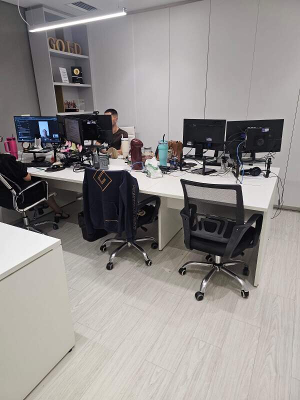 Sala para aluguel no Centro: 