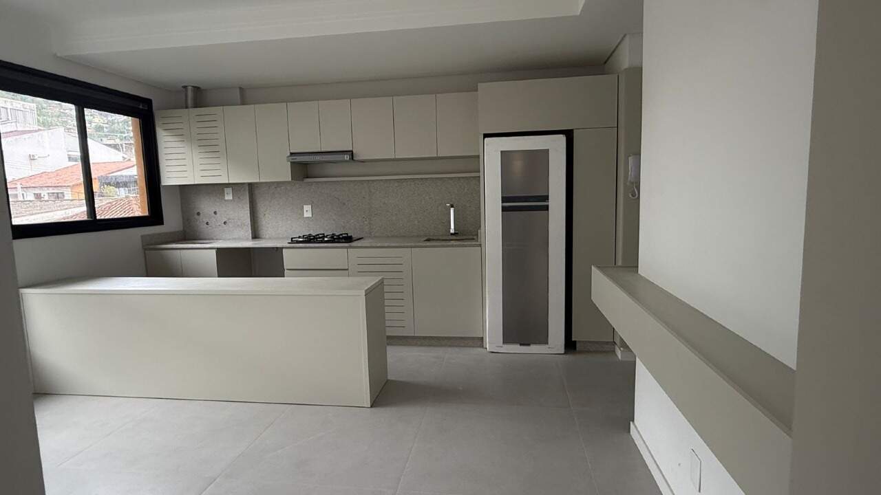 Apartamento para aluguel no Centro: 