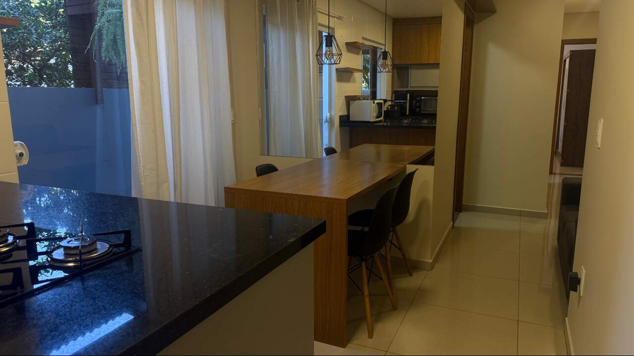 Apartamento para aluguel no Ribeirão da Ilha: 