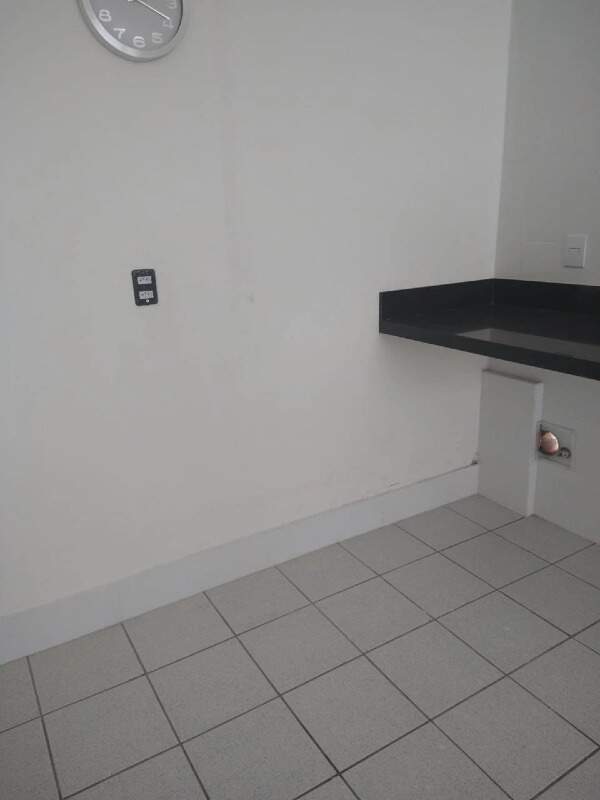 Sala para aluguel no Pedra Branca: 