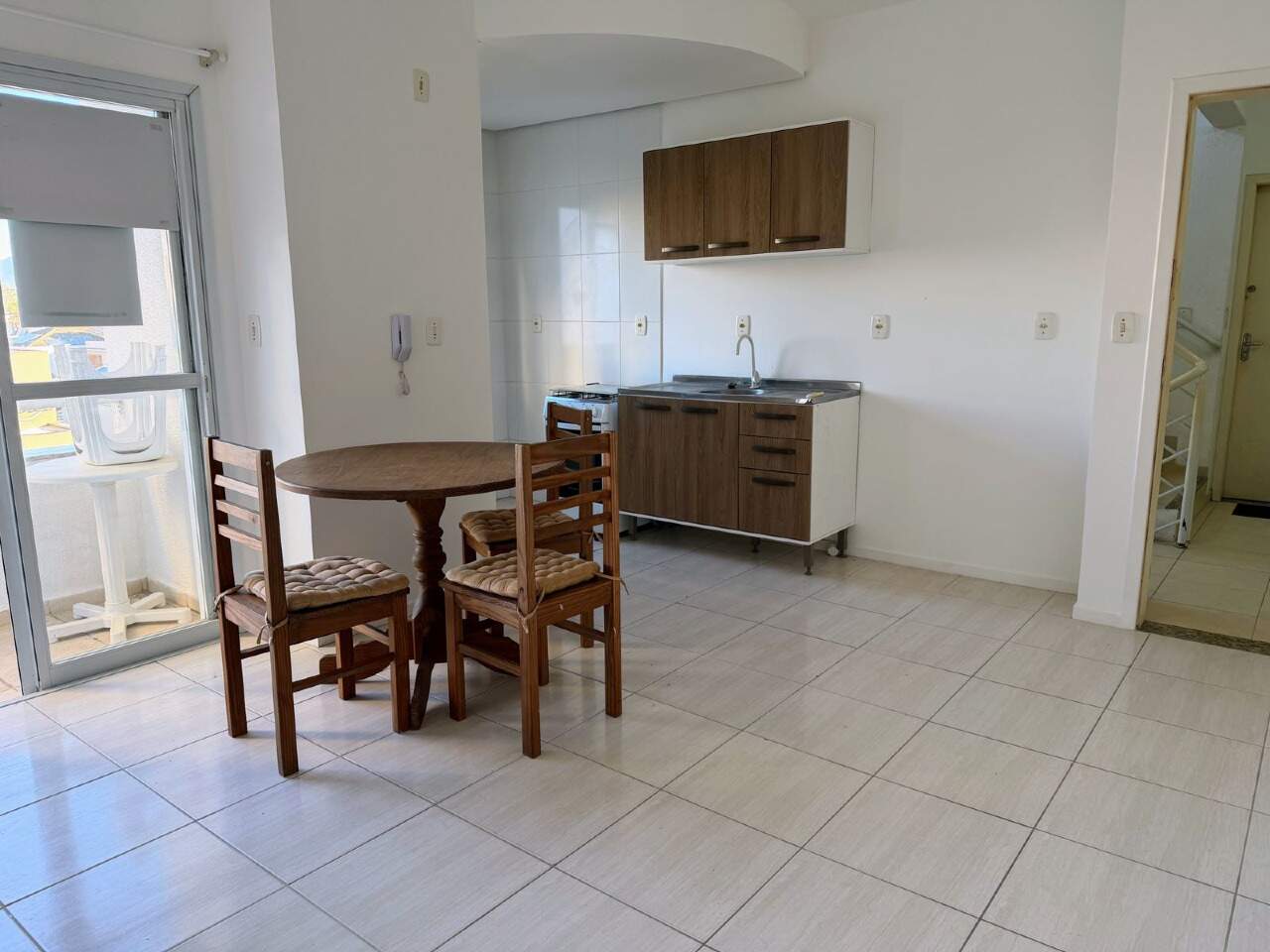 Apartamento para aluguel no Pedra Branca: 