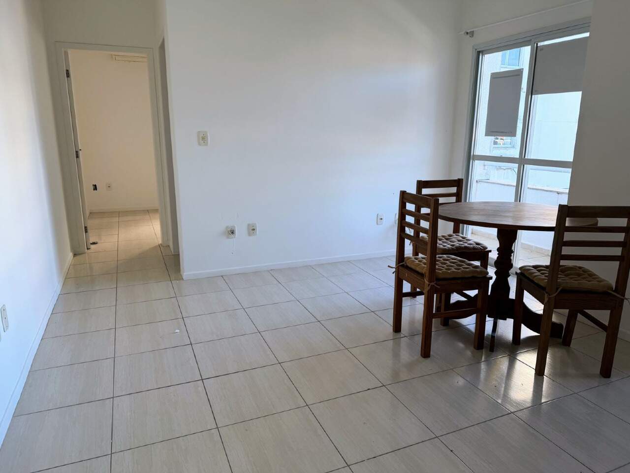 Apartamento para aluguel no Pedra Branca: 