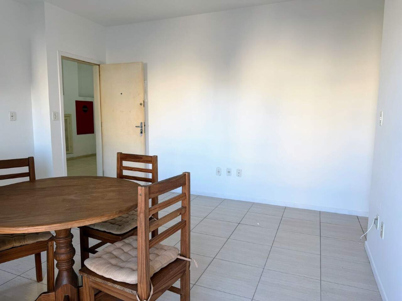 Apartamento para aluguel no Pedra Branca: 