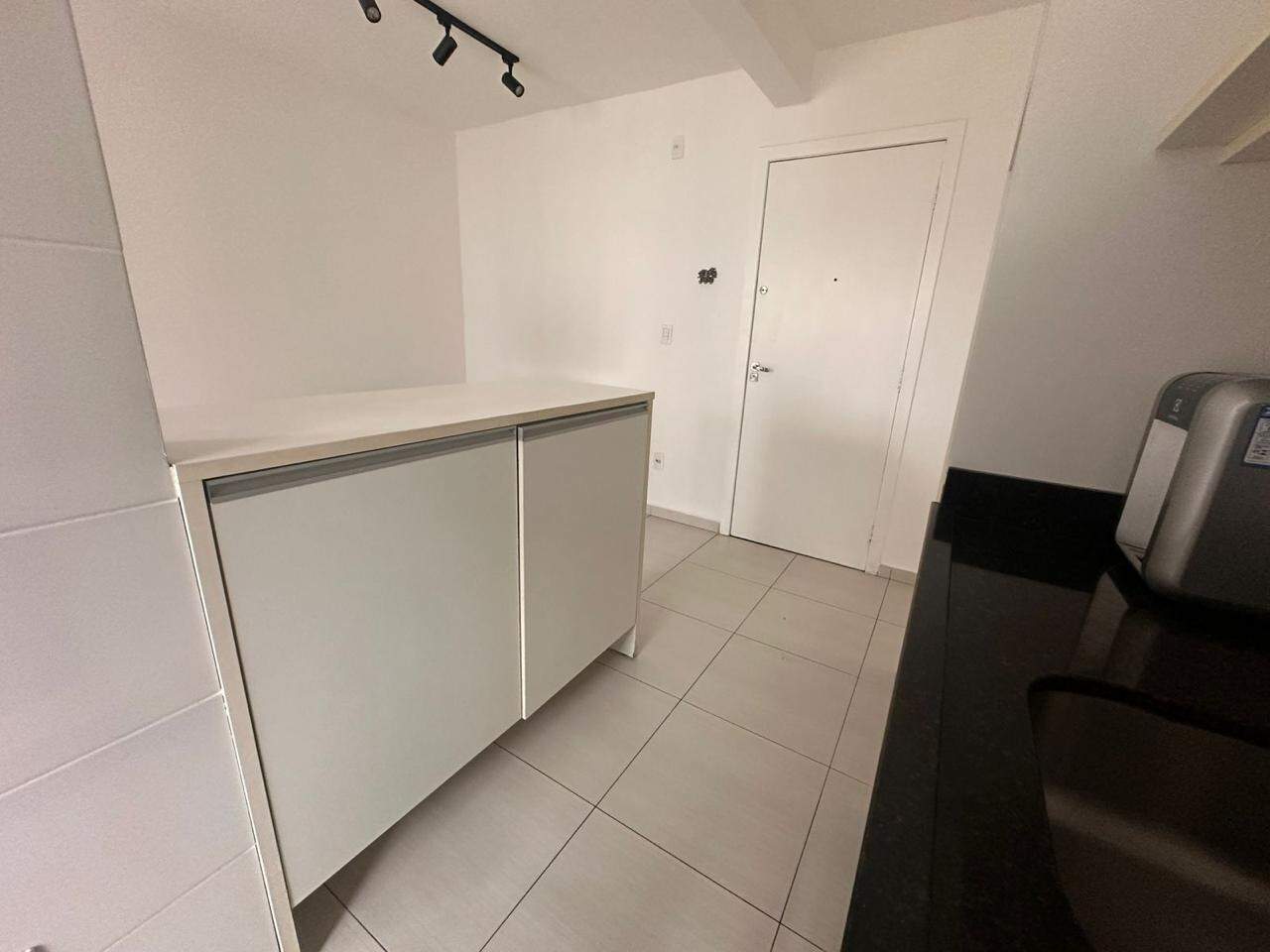 Apartamento para aluguel no Pedra Branca: 