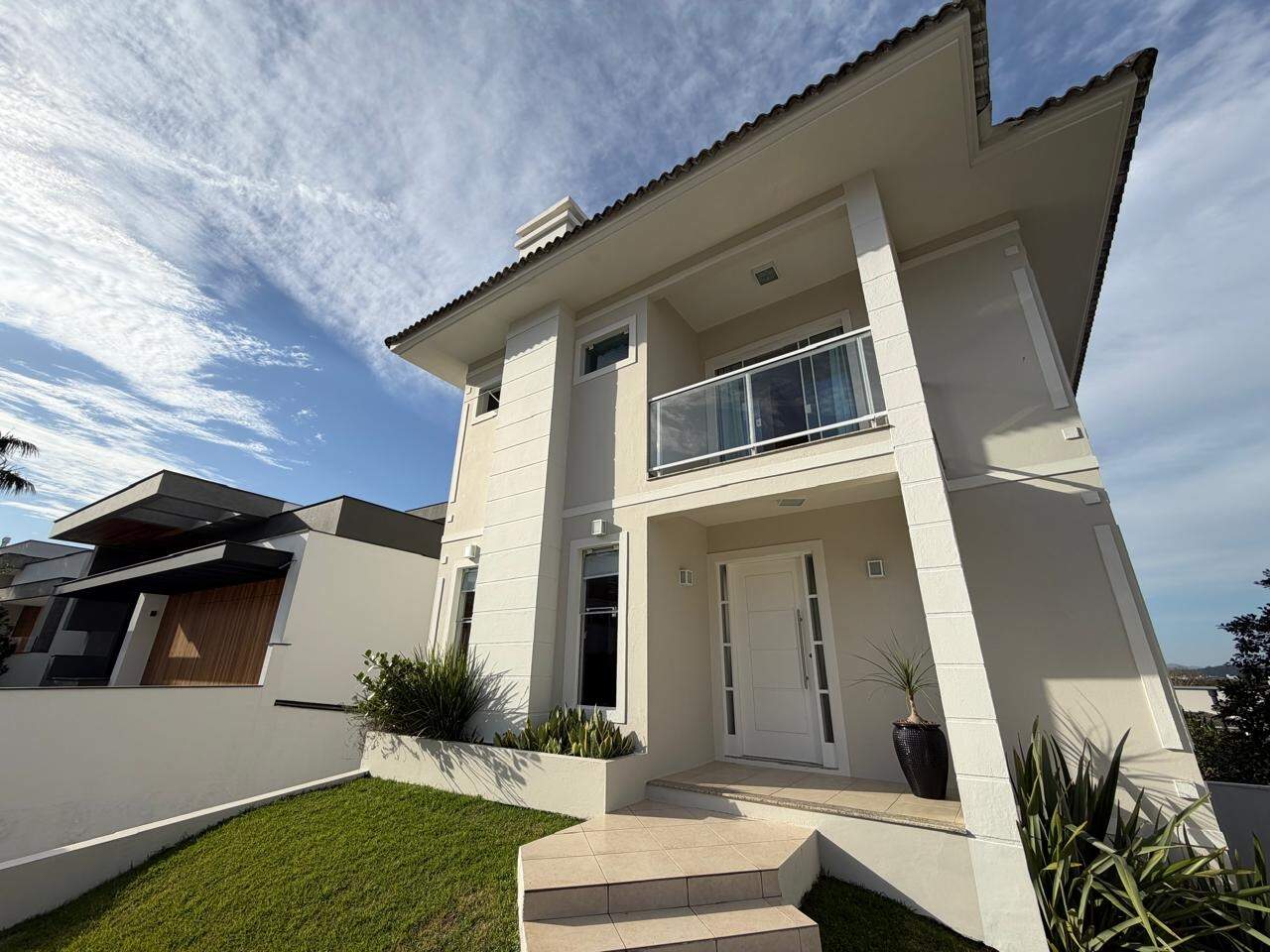 Casa para aluguel no Pedra Branca: 