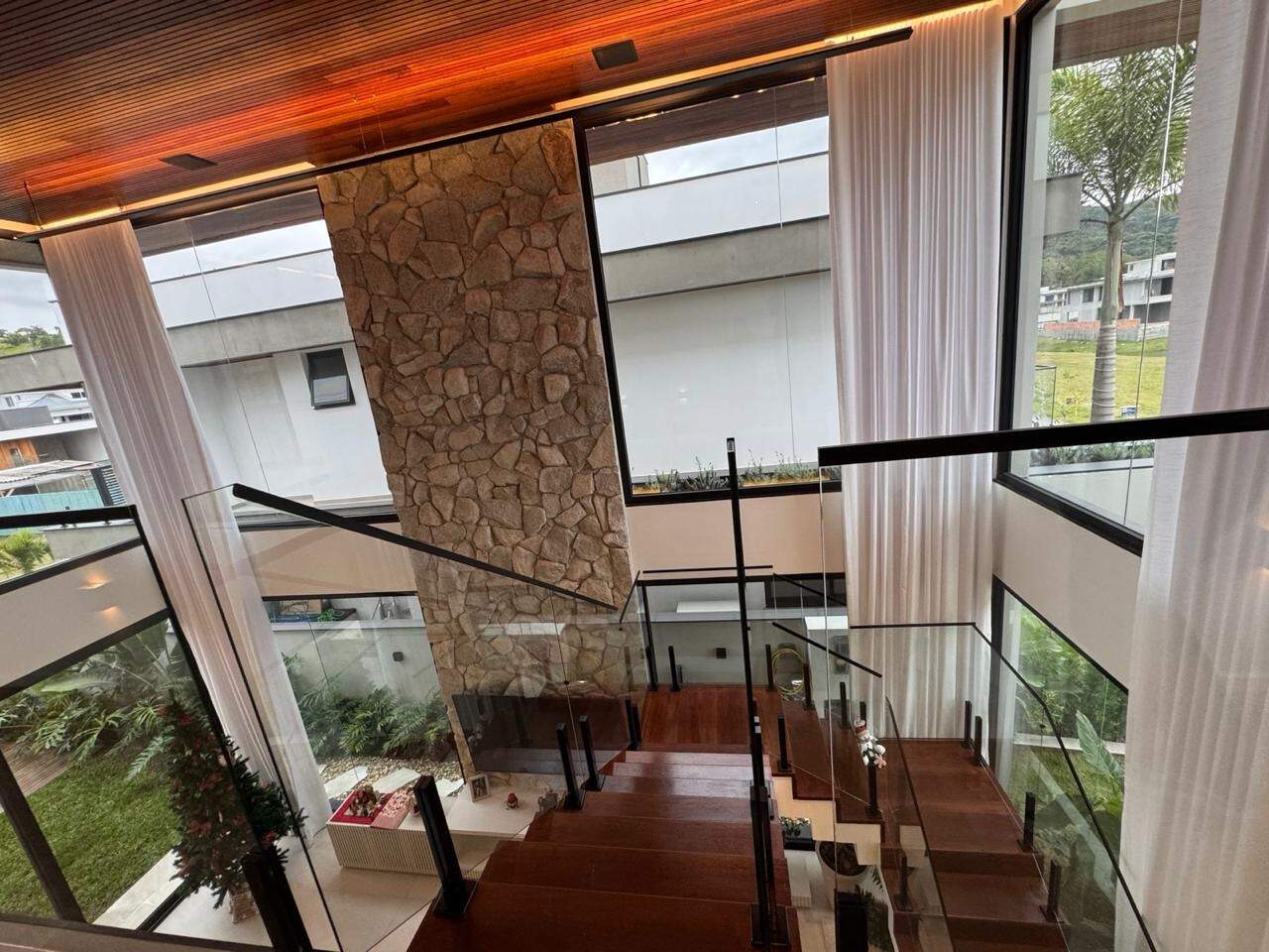 Casa para aluguel no Pedra Branca: 