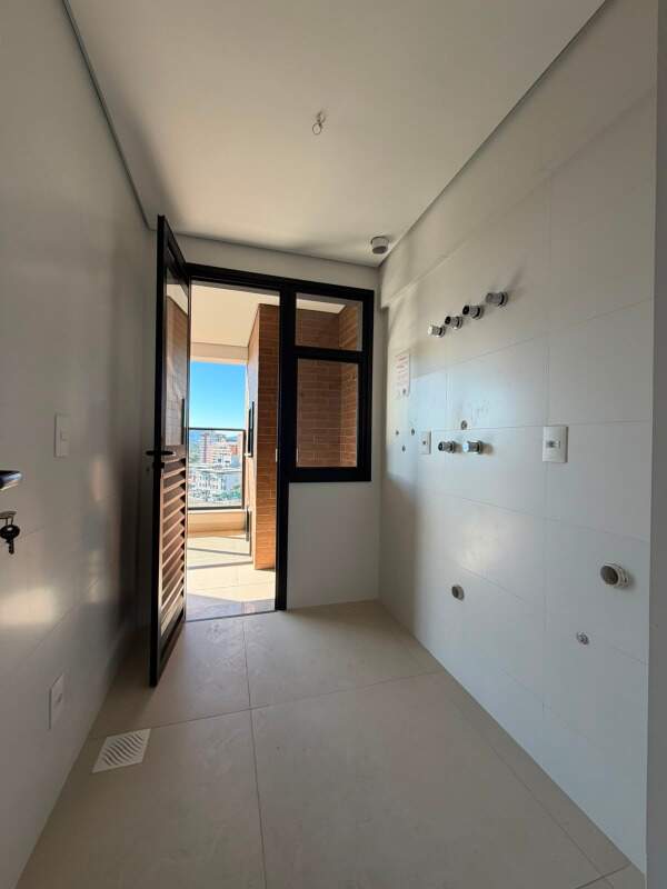 Apartamento para aluguel no Pedra Branca: 