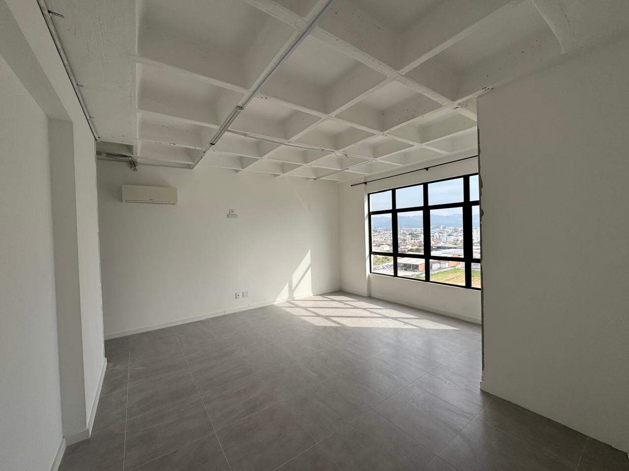 Sala para aluguel no Pagani: 