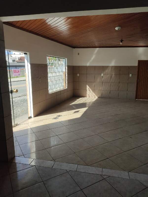 Loja para aluguel no Ribeirão da Ilha: 