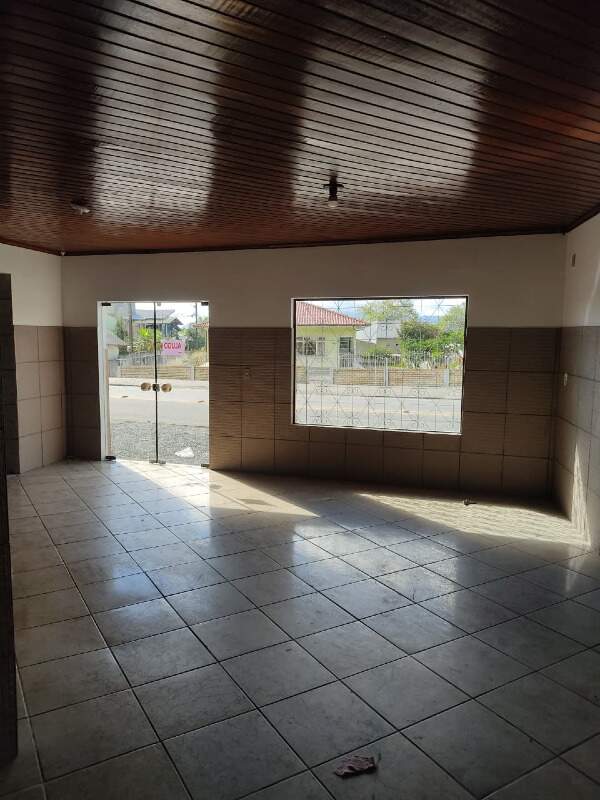 Loja para aluguel no Ribeirão da Ilha: 
