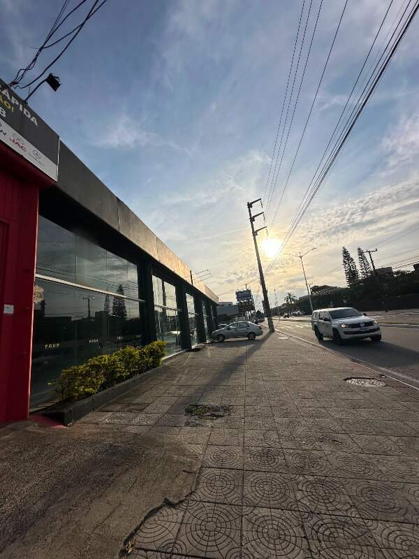 Loja para aluguel no Capoeiras: 