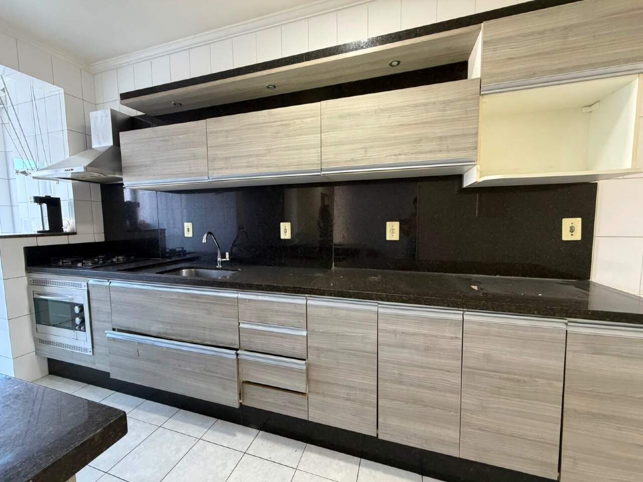 Apartamento para aluguel no Praia Comprida: 