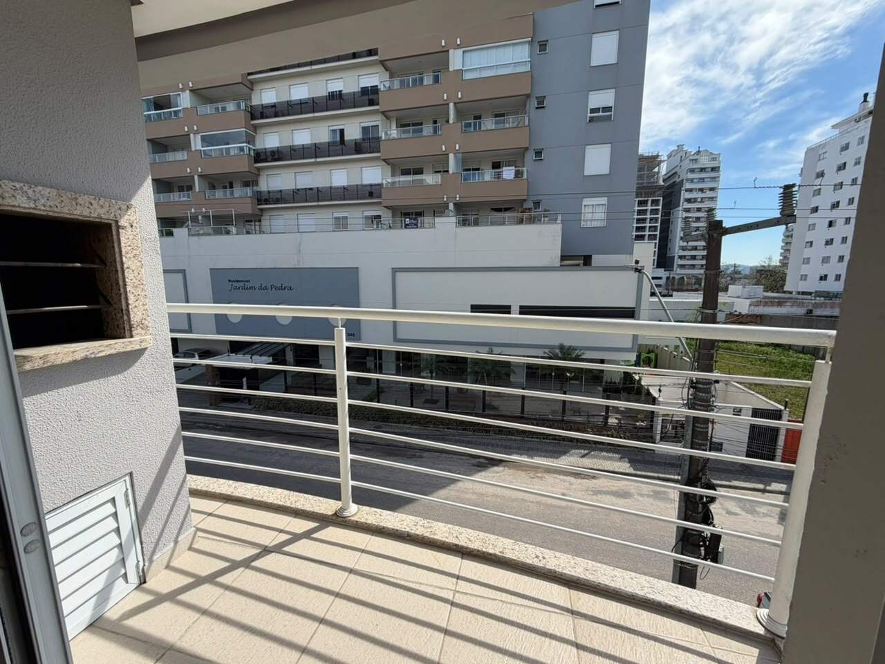 Apartamento para aluguel no Pedra Branca: 