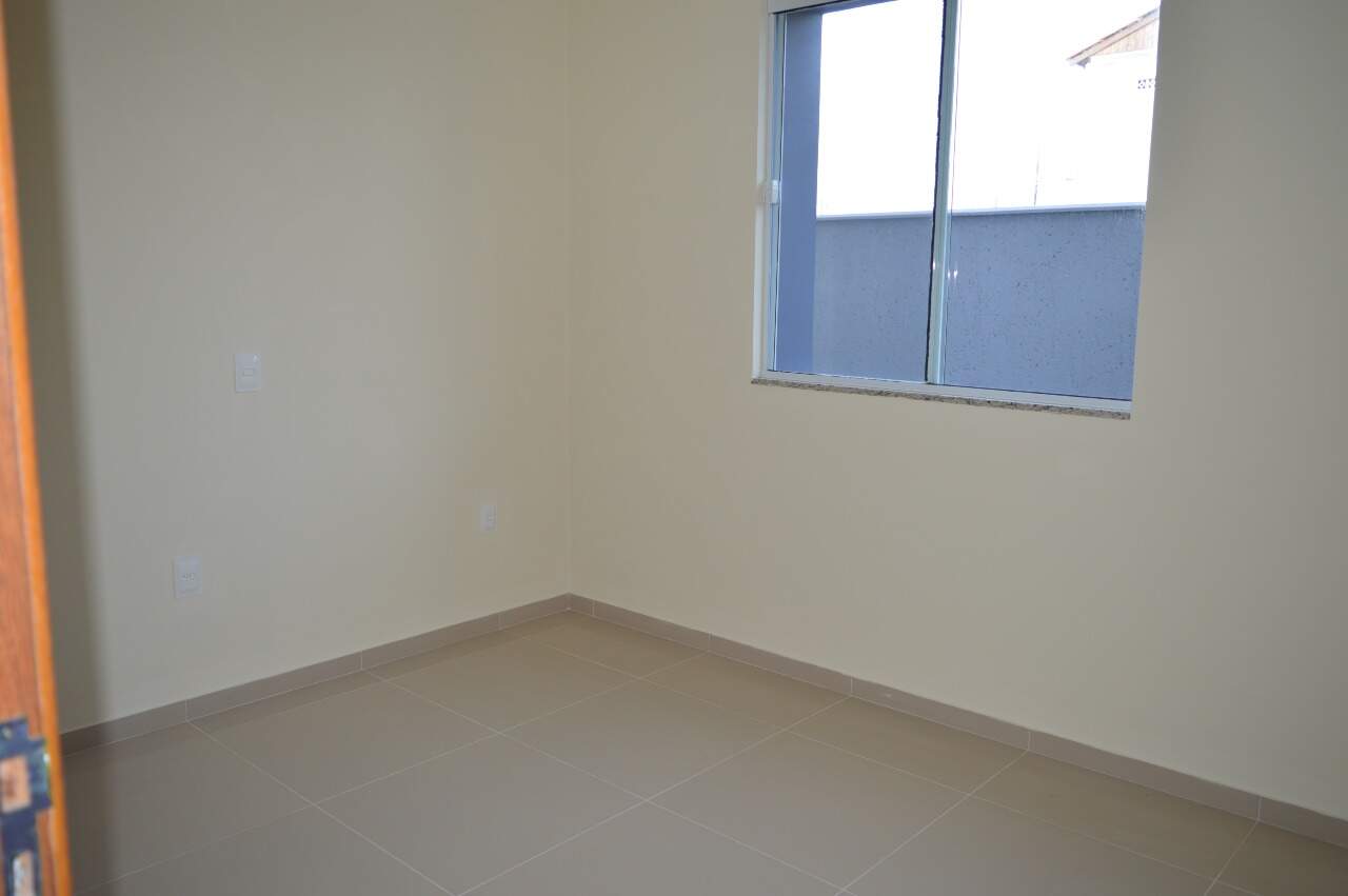 Apartamento para aluguel no Carianos: 