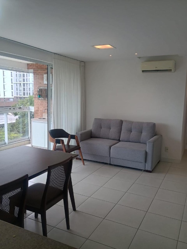 Apartamento para aluguel no Pedra Branca: 