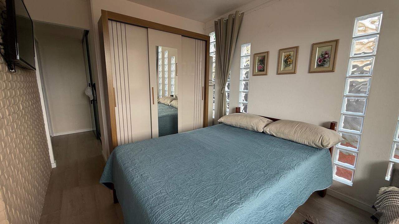 Casa para aluguel no Costeira do Pirajubaé: 