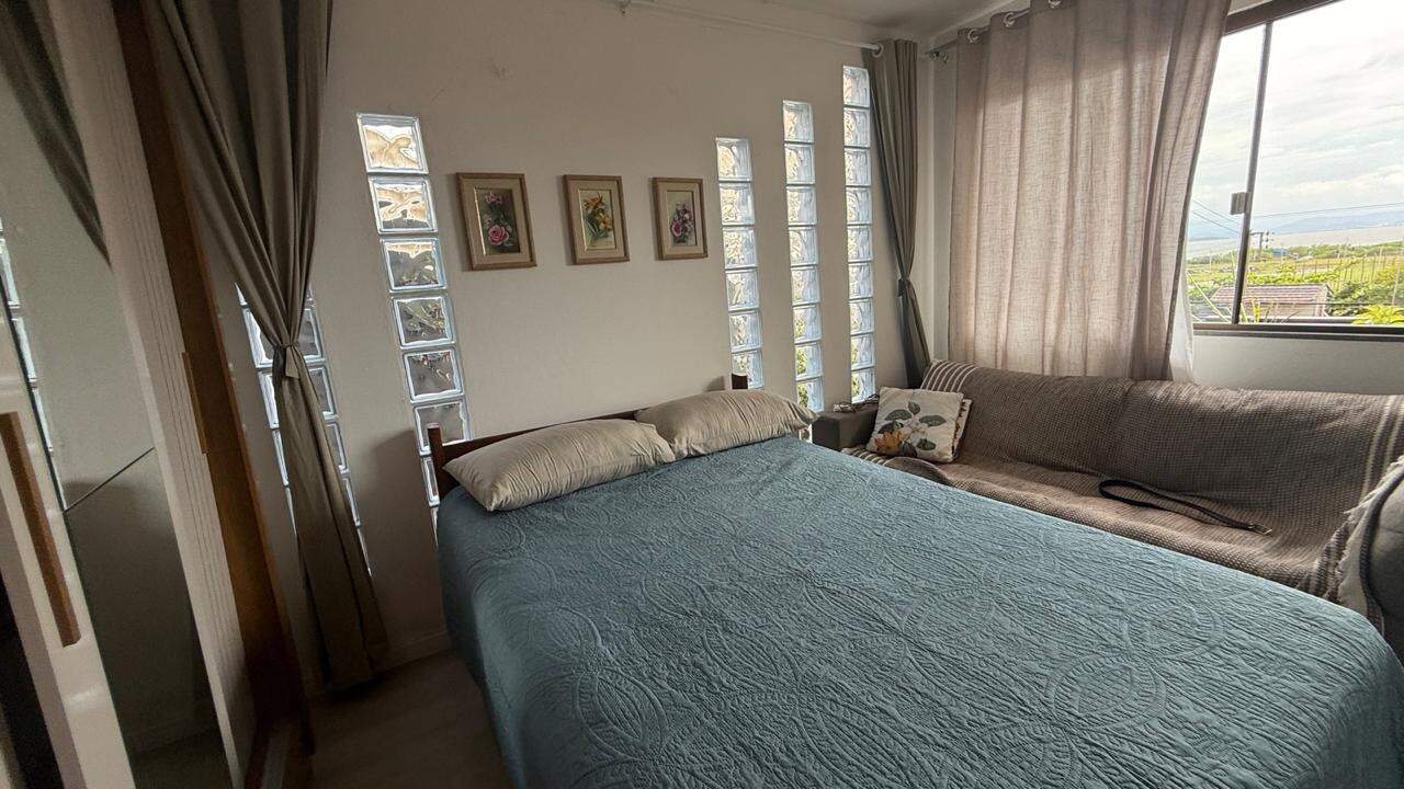 Casa para aluguel no Costeira do Pirajubaé: 