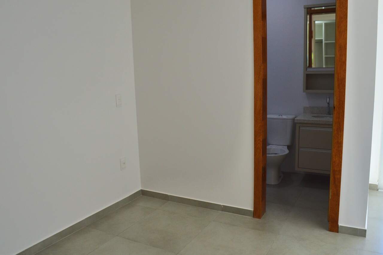 Casa para aluguel no Ribeirão da Ilha: 