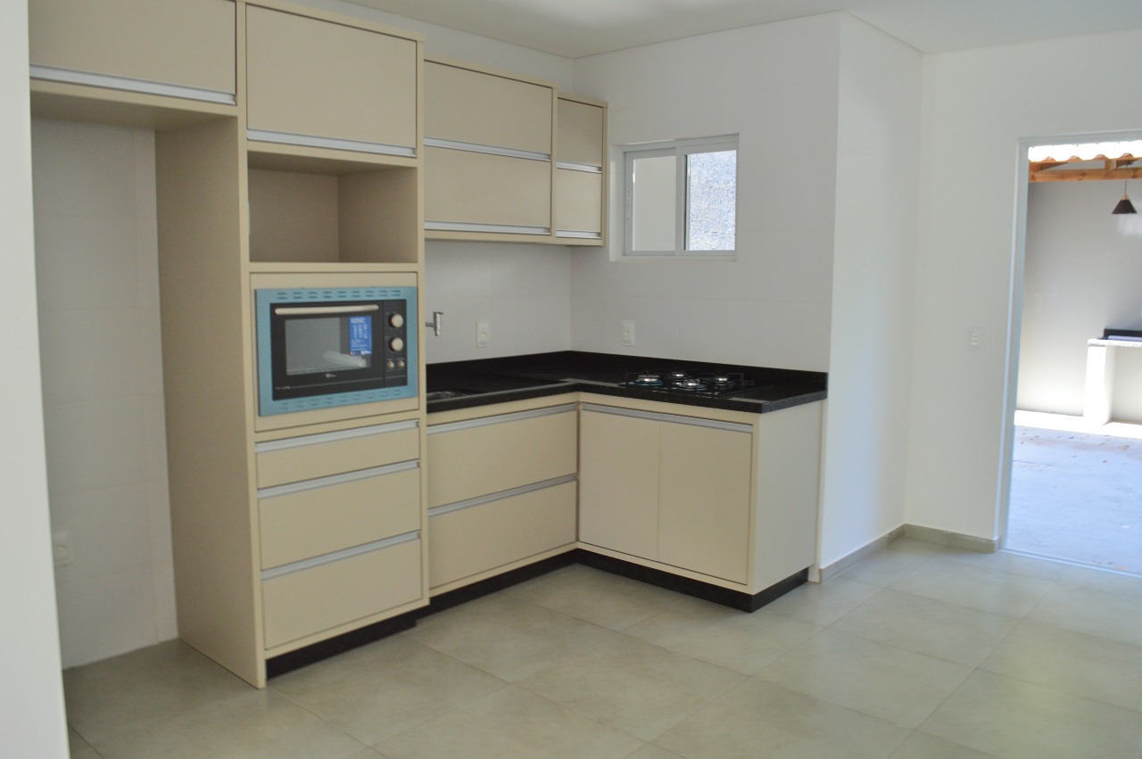 Casa para aluguel no Ribeirão da Ilha: 