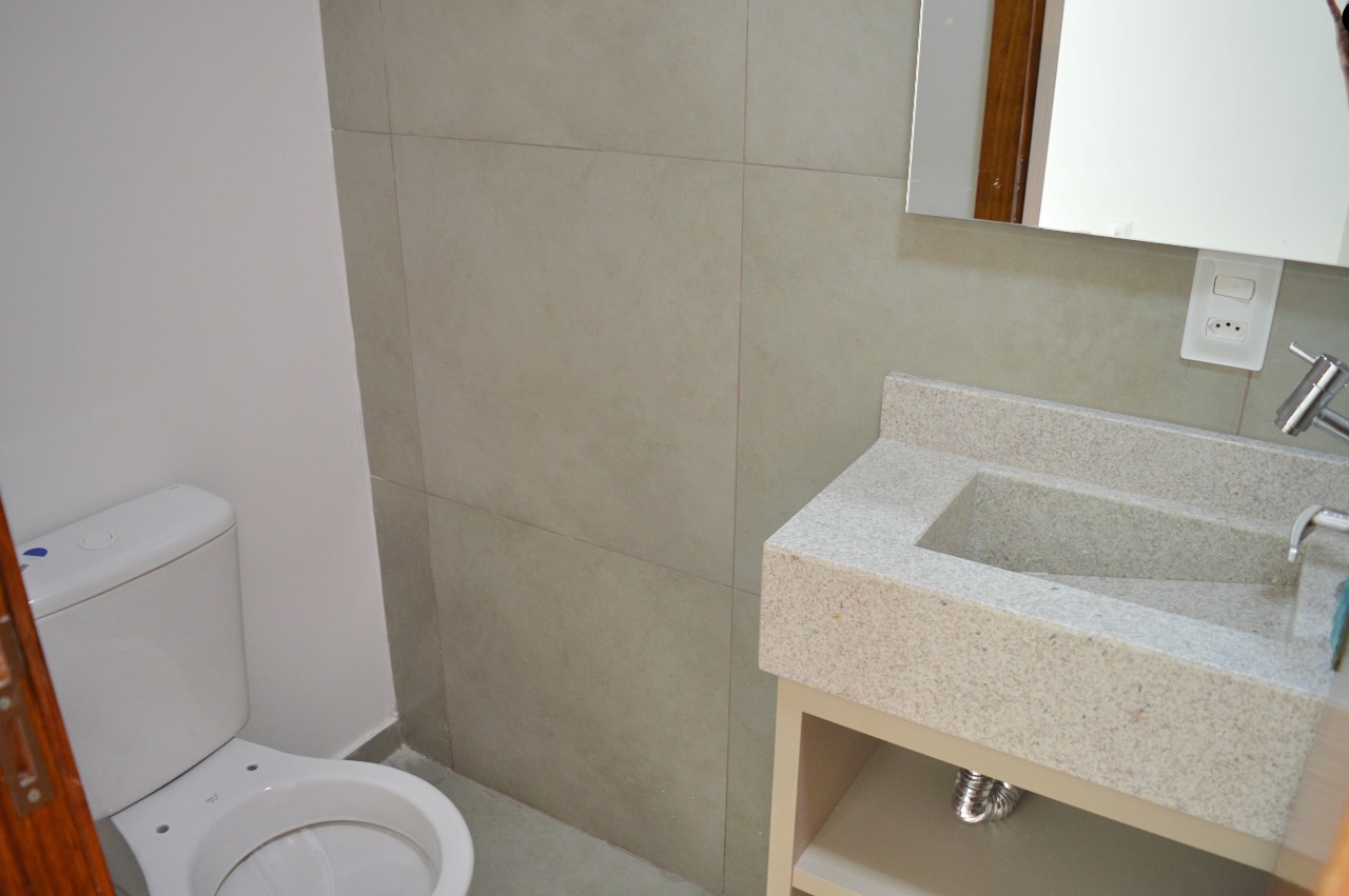 Casa para aluguel no Ribeirão da Ilha: 