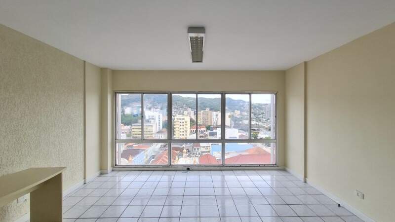 Sala para aluguel no Centro: 