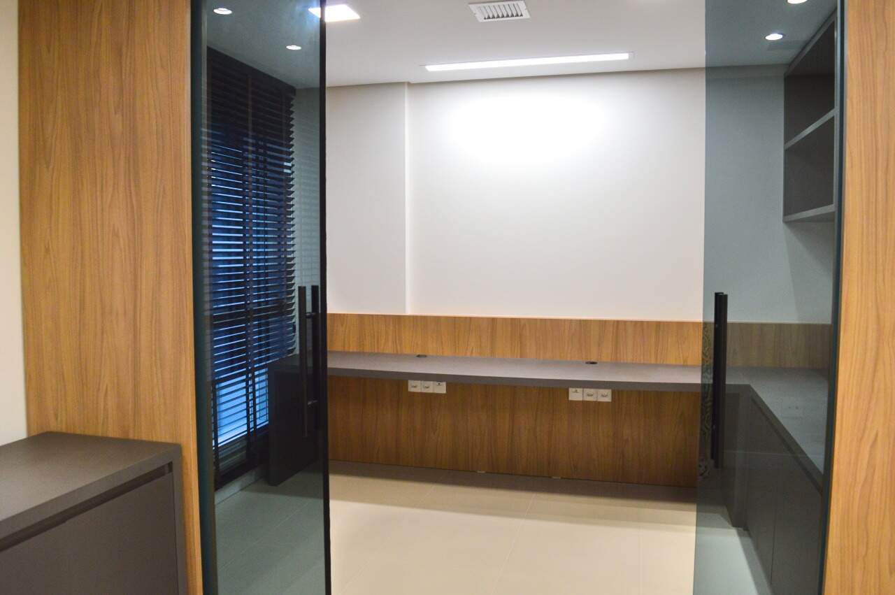 Sala para aluguel no Itacorubi: 