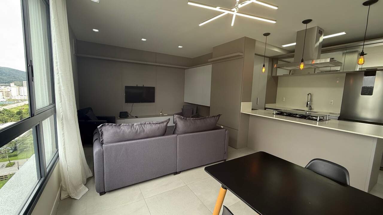 Apartamento para aluguel no Pedra Branca: 