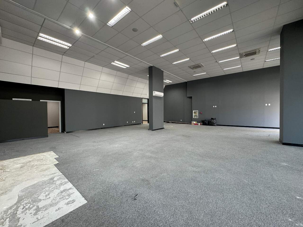 Loja para aluguel no Estreito: 