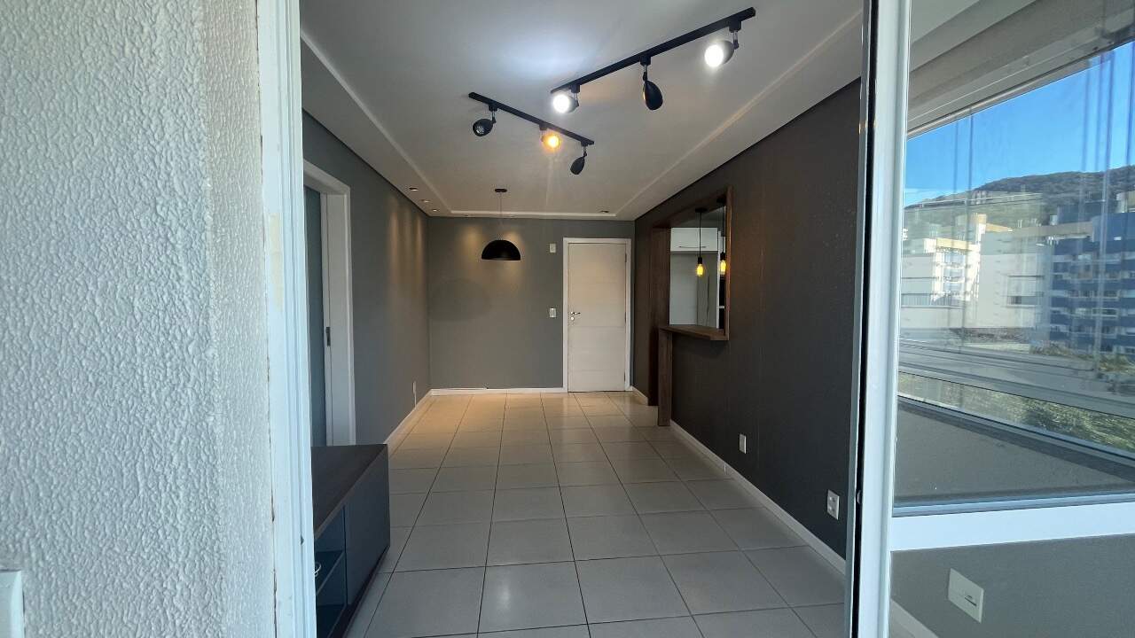 Apartamento para aluguel no Itacorubi: 