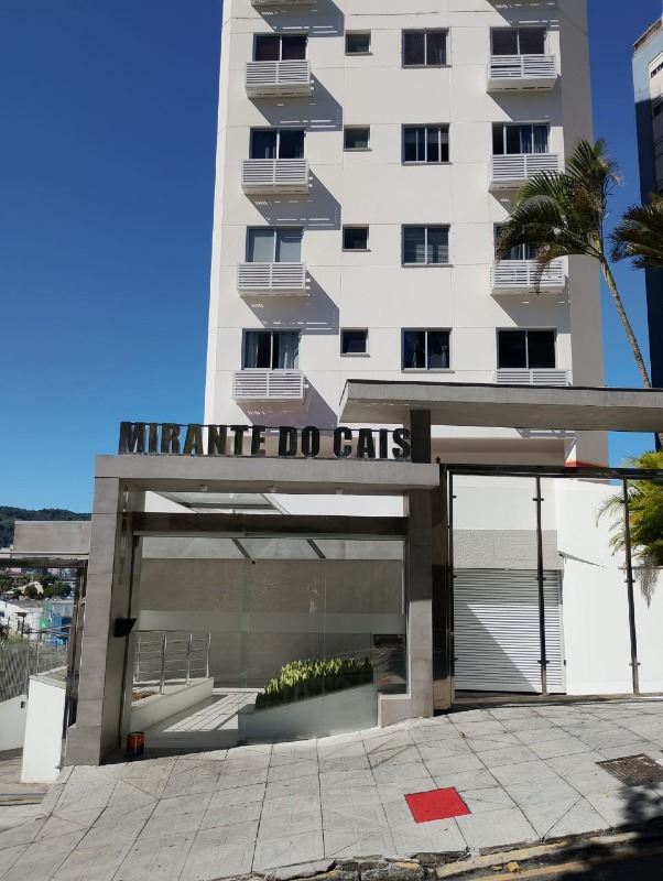 Apartamento para aluguel no Centro: 