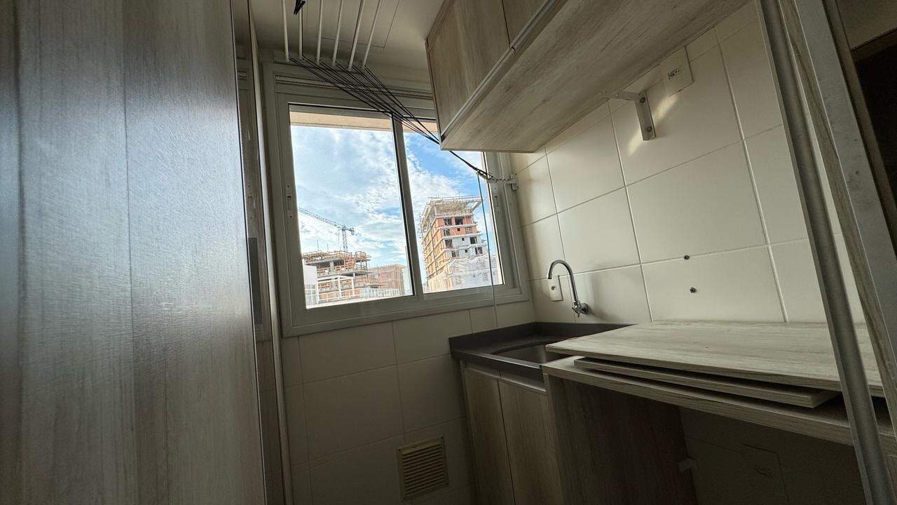 Apartamento para aluguel no Pedra Branca: 