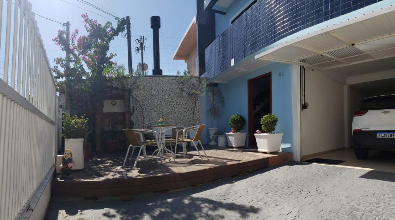 Casa à venda no Vargem do Bom Jesus: 