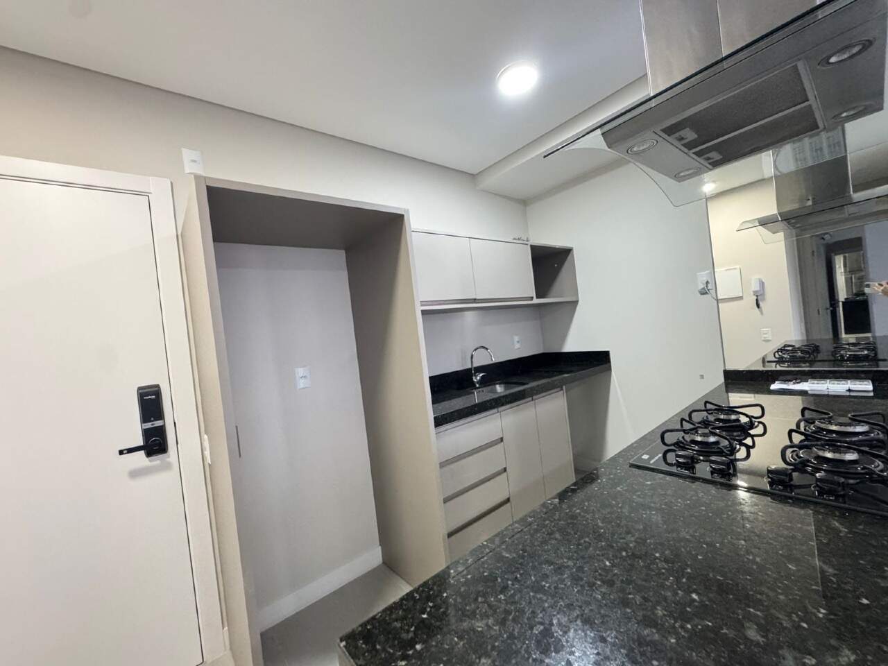 Apartamento para aluguel no Pedra Branca: 