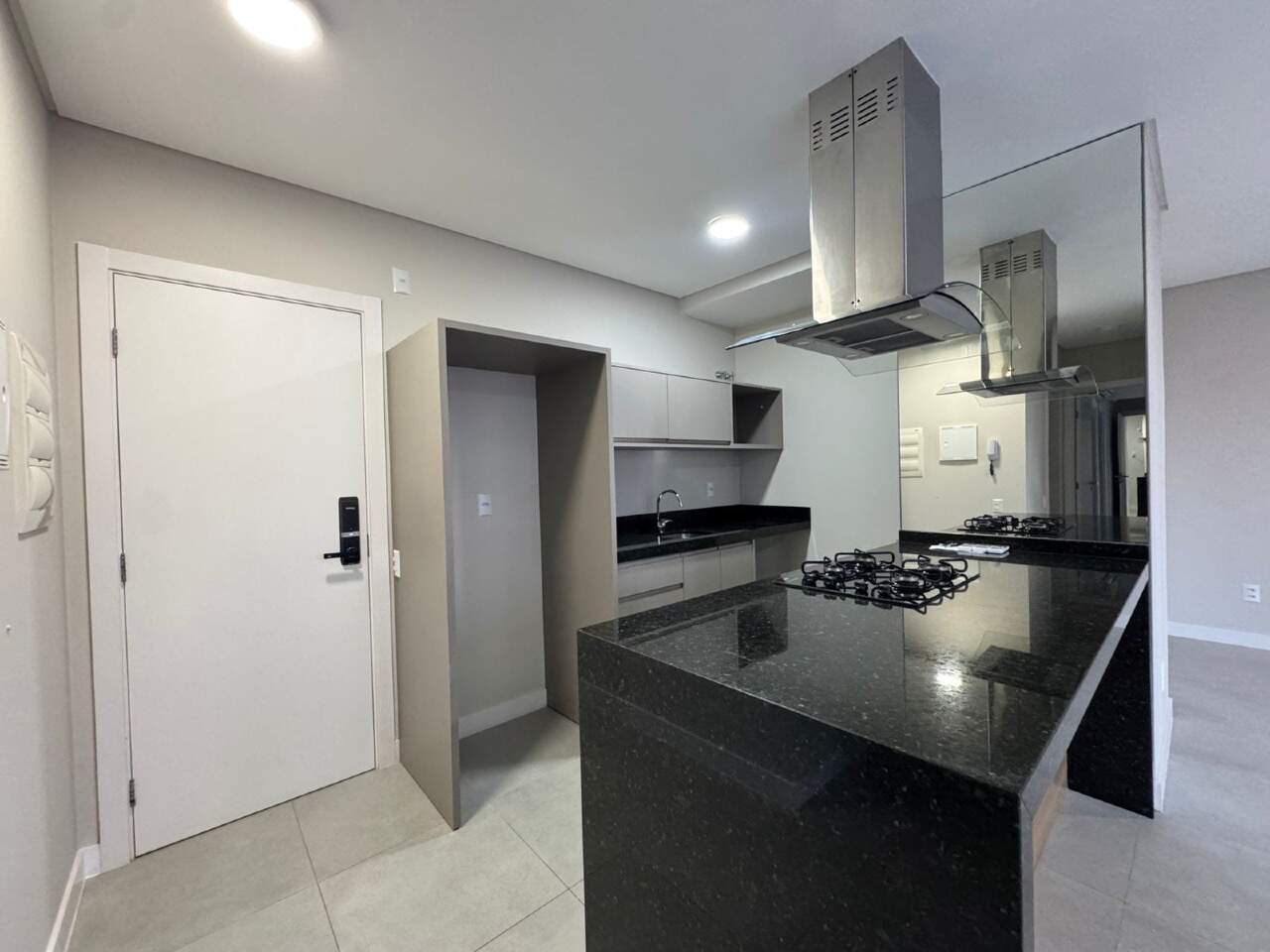Apartamento para aluguel no Pedra Branca: 