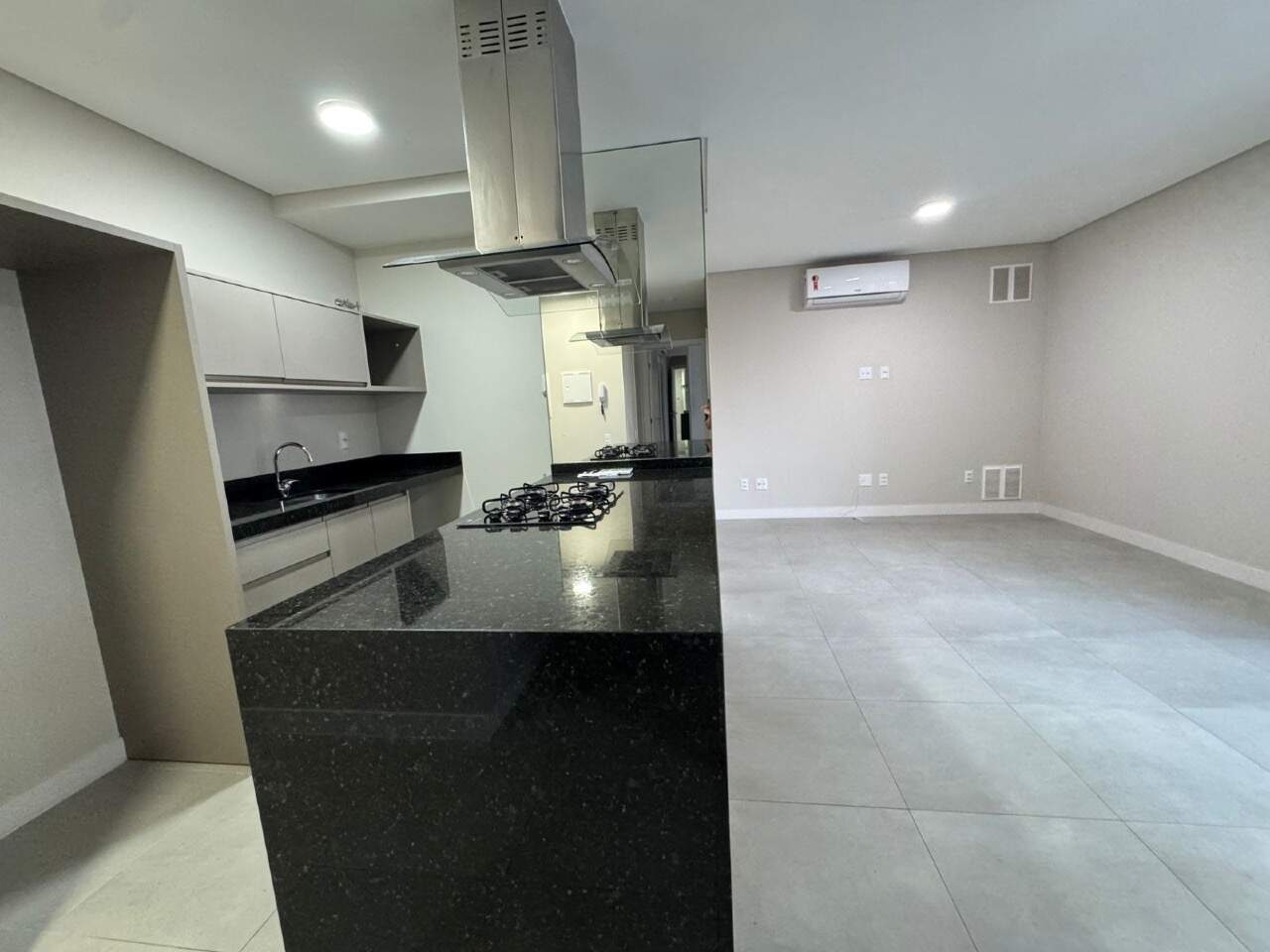 Apartamento para aluguel no Pedra Branca: 