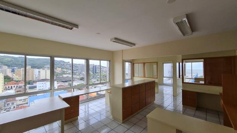 Sala para aluguel no Centro: 