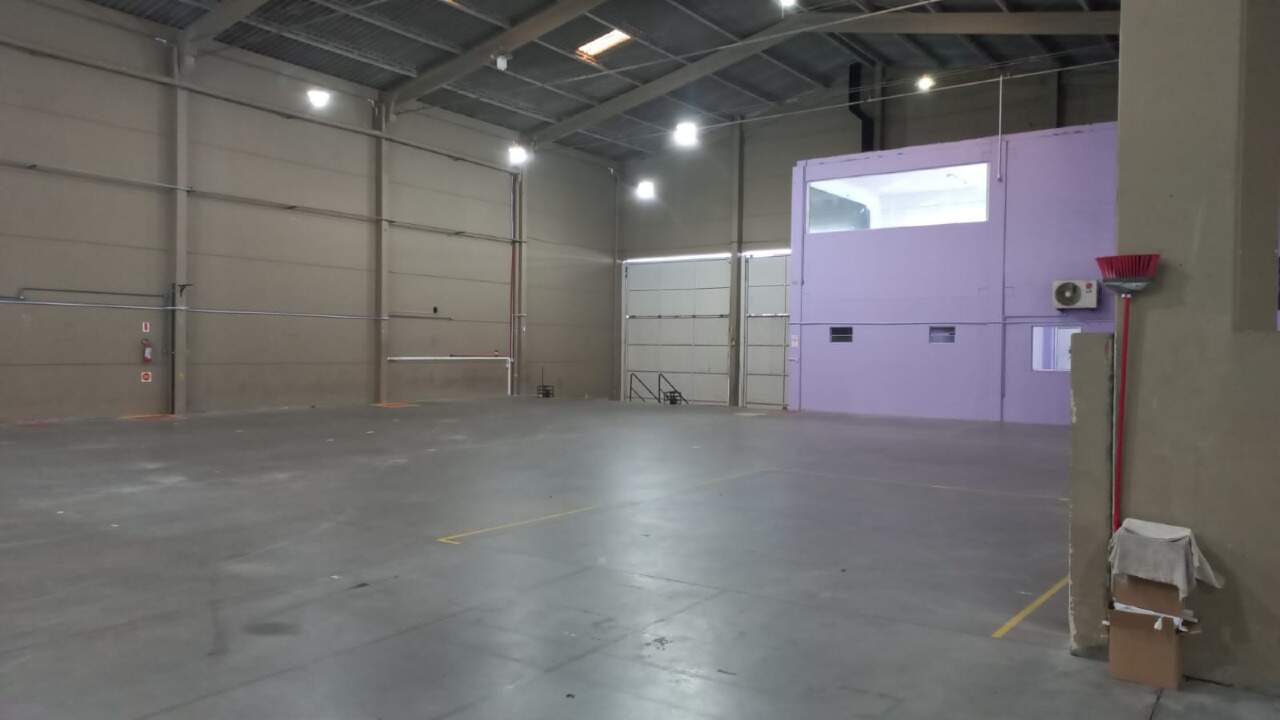 Galpão para aluguel no Brejarú: 