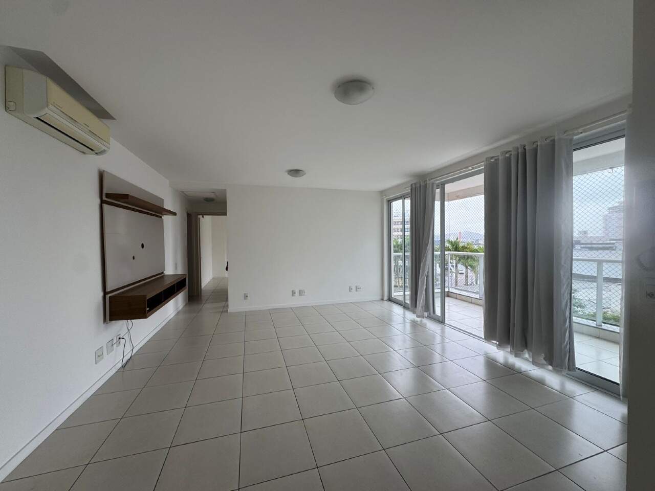 Apartamento para aluguel no Pedra Branca: 