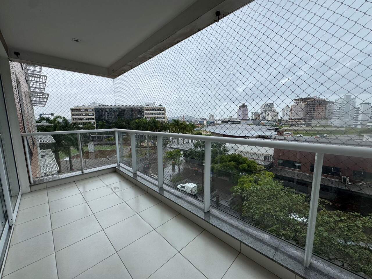 Apartamento para aluguel no Pedra Branca: 