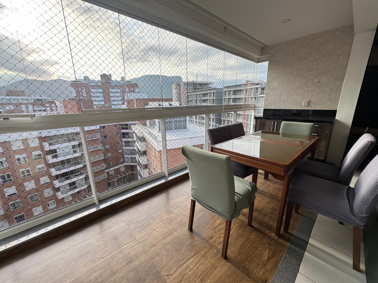 Apartamento para aluguel no Pedra Branca: 