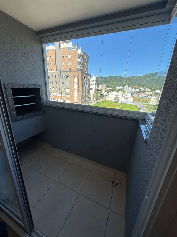 Apartamento para aluguel no Pedra Branca: 