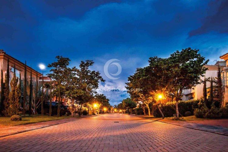 Casa de Condomínio com 3 quartos à venda, 235m² — foto 30 de 44