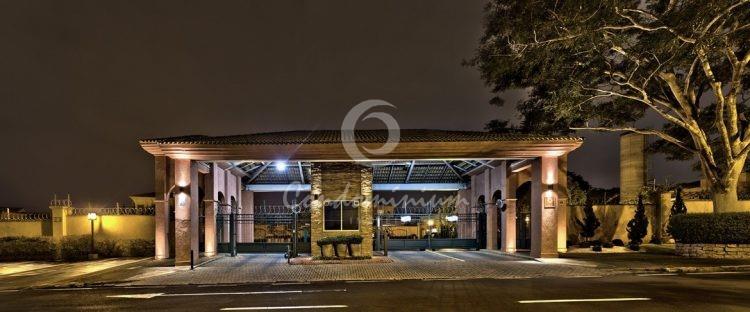 Casa de Condomínio com 3 quartos à venda, 235m² — foto 42 de 44