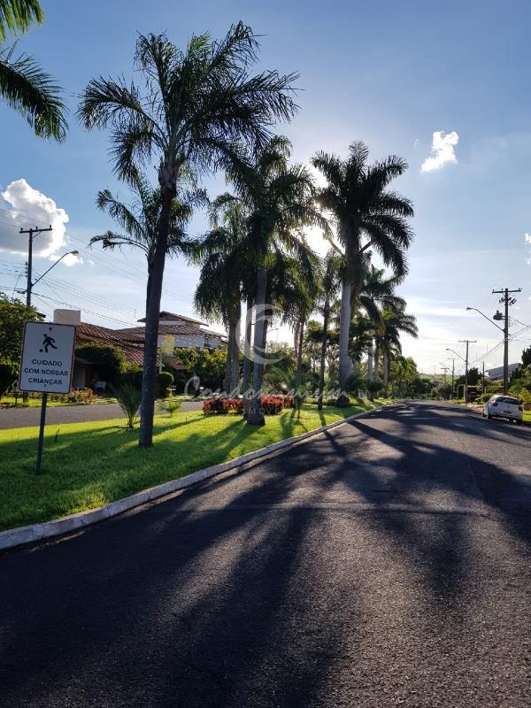 Casa de Condomínio com 3 quartos à venda, 460m² — foto 33 de 35
