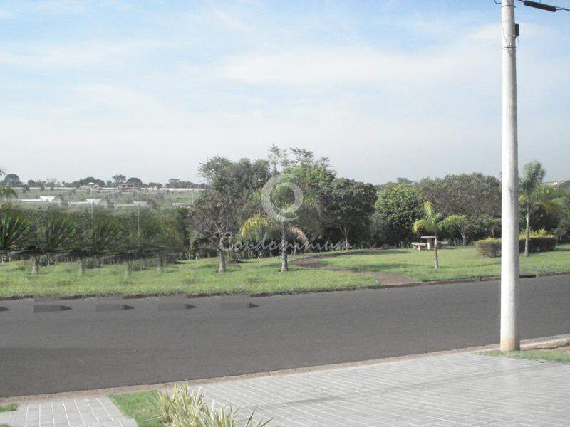 Casa de Condomínio com 3 quartos à venda, 240m² — foto 25 de 28