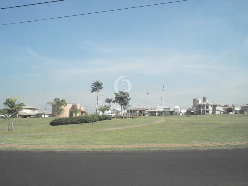 Casa de Condomínio com 3 quartos à venda, 240m² — foto 26 de 28